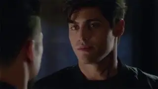 Shadowhunters 1x12 - Malec - Magnus spiega ad Alec cos'è l'amore