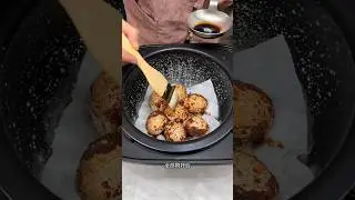 Traditional Style Of Boiling Eggs With Brush #shortsvideo