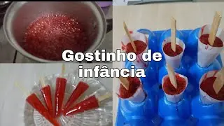 Pirulito feito com a calda  maçã do amor