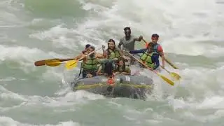 River Rafting at Teesta : Sikkim/Darjelling