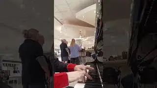 Ioannis Papaspyrou @Atlanta Airport: 