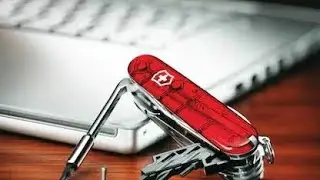 Victorinox multitools n flashlights