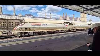 69006 and 69002 working 6E88 Middleton Towers to Goole glassworks, going through Lincoln today.