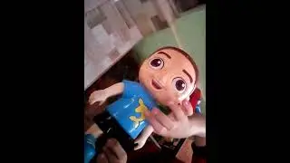 mostrando a casa