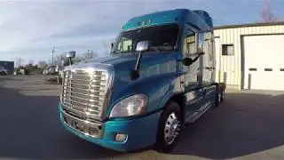 2014 Freightliner Walk Around Virtual Tour Midroof XT Cummins ISX