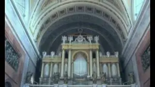 Latry playes Messiaen's Dieu parmi Nous
