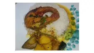 কোনরকম পেঁয়াজ, রসুন,আদা, ছাড়াই বানিয়ে ফেললাম বেগুন আলু দিয়ে মাছের ঝোল 🍲