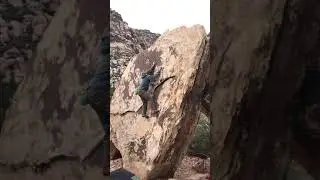 Red Rock Bouldering - Peruvian Flake V2