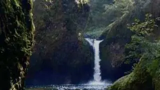 Jumping Punch Bowl Falls