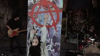 Sizzy Rocket - Spill My Guts (Come To Life)