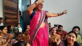 Krishna ji ka bahut Sundar bhajan 🙏🏻 Vrindavan dham apar@milajulasangeet 