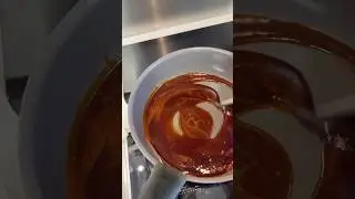 Une tarte tatin pour faire plaisir &agrave; mon ch&eacute;ri qui adore &ccedil;a!￼