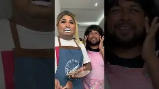 Yo no se que tanto se maquilla mi comadre como quiera se ve Fea&middot; Henry Carrera