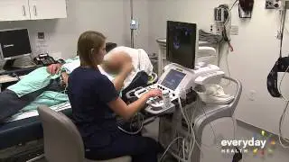 Women's Heart Attacks May Hit Without Chest Pain