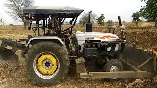 Eicher tractor w front dozer