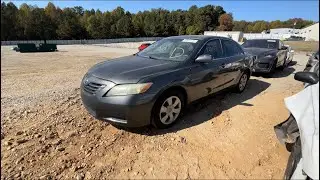 Copart walk around!! 2007 Toyota Camry, 2008 Ford Explorer, 2001 quest 31,000 miles Incredible find￼