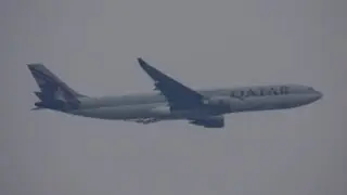 A330-300 Qatar Airways Crosswind approach at Brussels (Rwy 07L) in Full HD !