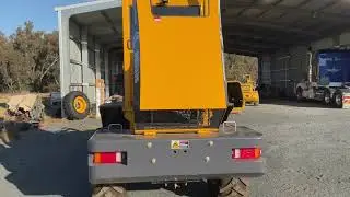 Mountain Raise Machinery mr930b loader. 2 ton lifting capacity