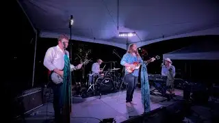 Ob La Di, Ob La Da (Live at Horseshoe Bay Resort) - The Lonely Hearts Club