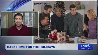 'The Christmas House 2' star Jonathan Bennett talks Hallmark sequel