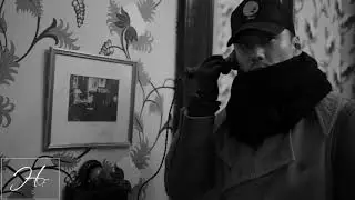 The oldest phone in London Browns Hotel - Hu BIng