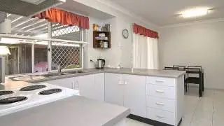 1 Helmet Court, Hillcrest