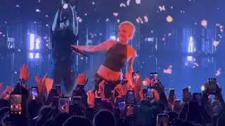 HALSEY - Is There Somewhere (Live) - Toronto, 2026