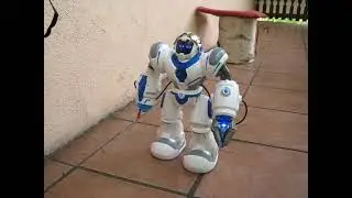 Robot z Biedronki space titan