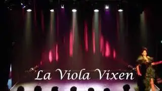 La Viola Vixen performs classic burlesque striptease 