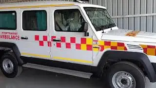 Max ambulance number near me Gurgaon& Noida 9540944424 ICU ventilator ambulance service emergency