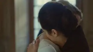 Heloise and Marianne saying goodbye to each other | Scene