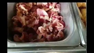 Duc Vuong hotel   buffet breakfast