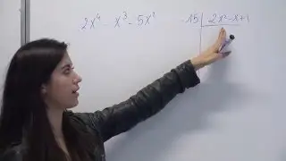 Math - Exercice - Division euclidienne polynomiale