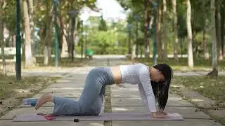 Simple Morning Yoga Stretching for Back & Shoulders | 3-Minute Routine