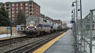 AMTK 164 leads Empire Builder 7 at Morton Grove, plus Hiawatha 337
