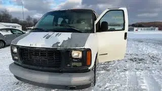 2001 GMC Savana Van Titled