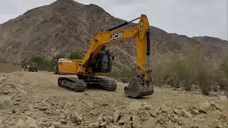JCB js 215LC Excavator working on the highest Road Construction in india 