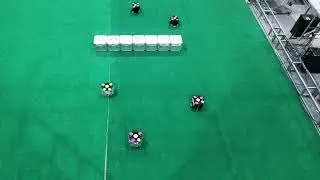 Multi robot collaborative navigation experiment (long wall)