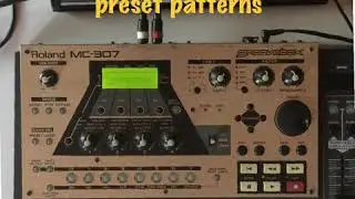 Roland MC-307 Groovebox