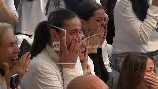 Israeli hostage Omer Shem Tov's loved ones erupt in joy as they watch his release