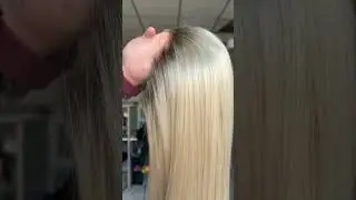 Ombr&eacute; ash platinum blonde wig .it&rsquo;s natural blend roots #wigs #wigtutorial #wigstyle #lacewigs #ash