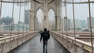Walking the Brooklyn Bridge, New York
