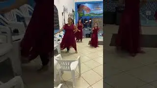 grupo de gestos adonay, louvor ele vem. jeferson e suelem 