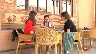Soluci&oacute;n de toldos absorbentes de la Ingenier&iacute;a I+Db Acoustic. Programa EMPRENDE TV
