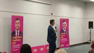 Simon Court MP addressing people at Pukekohe. Sounds by Star Sounds Limited