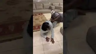 arab pranks funny 😂😂😂 #m1yd #m1ydprank #funny #pranks #m1ydprank#m1ydshorts #funnyshorts