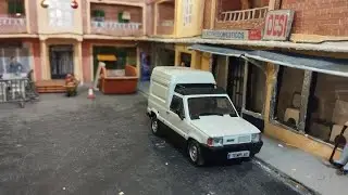 Furgoneta Seat Trans a escala 1/43 #ixo #altaya #miniatura #maqueta #diorama #diecast #coleccionismo