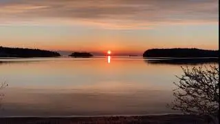 Departure Bay Sunrise Sounds.   #departurebaybeach #nanaimo