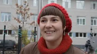 Talking Ukraine War & Army with a Russian Socialist Girl