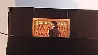  Spettacolo della Befana: teatro dei burattini. Спектакль Бефаны: кукольный театр (куклы-марионетки)